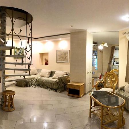 Odelana Apartments Odessza Kültér fotó