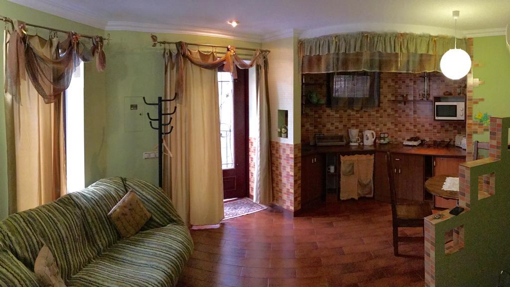 Odelana Apartments Odessza Szoba fotó